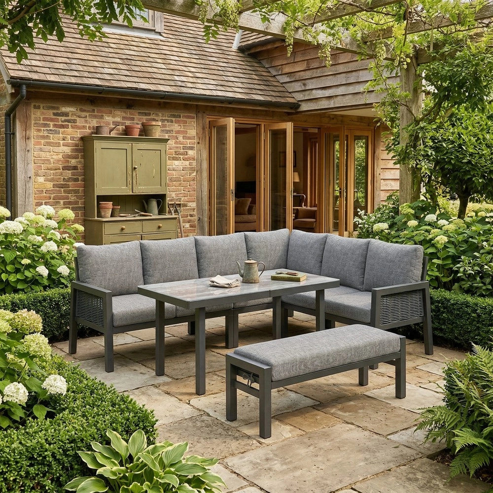 Set Tavolo da Pranzo da Giardino 8 Posti con Divano ¨C Xylo ¨C Polyrattan Grigio, Piano in Vetro