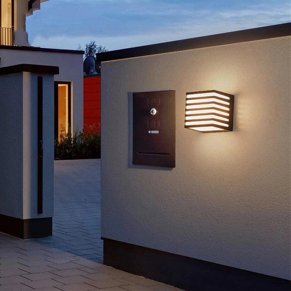 Trade Shop - Applique Muro Esterno Led 10w Lampada Decorativa A Strisce Cubo Nero Ip54 B110-n - -bianco Caldo      -