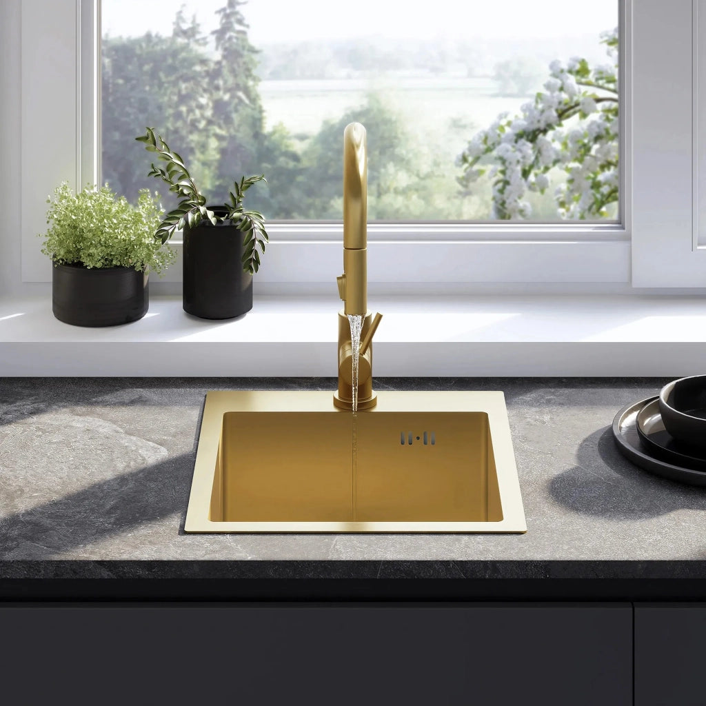 Lavello In Acciaio Leo 40 Brush Gold con rubinetto da cucina