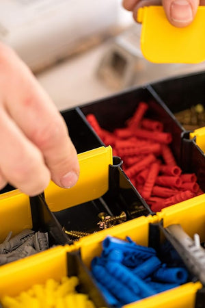 VALIGETTA ORGANIZER STNALEY CON 17 SCOMPARTI PORTAMINUTERIE STST81680-1