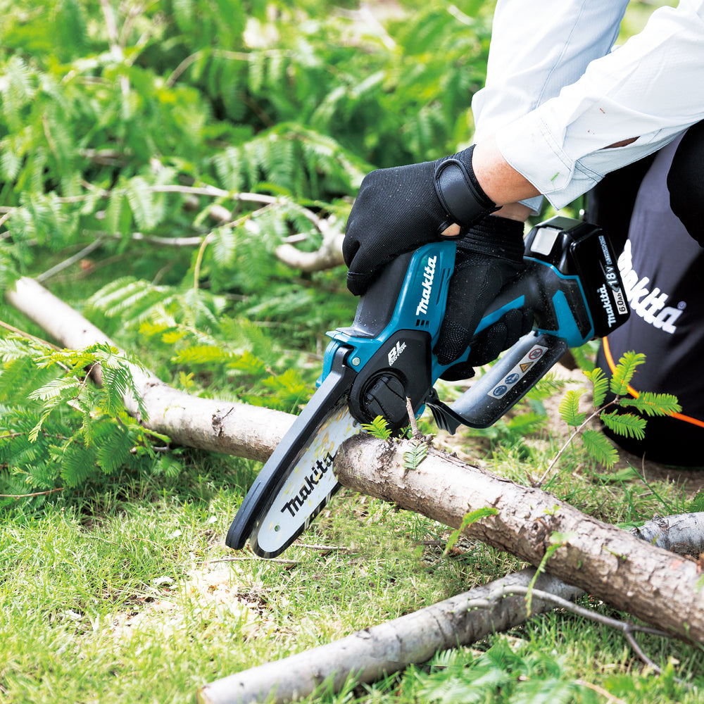 POTATORE A CATENA MAKITA A BATTERIA 18V - DUC150ZJ