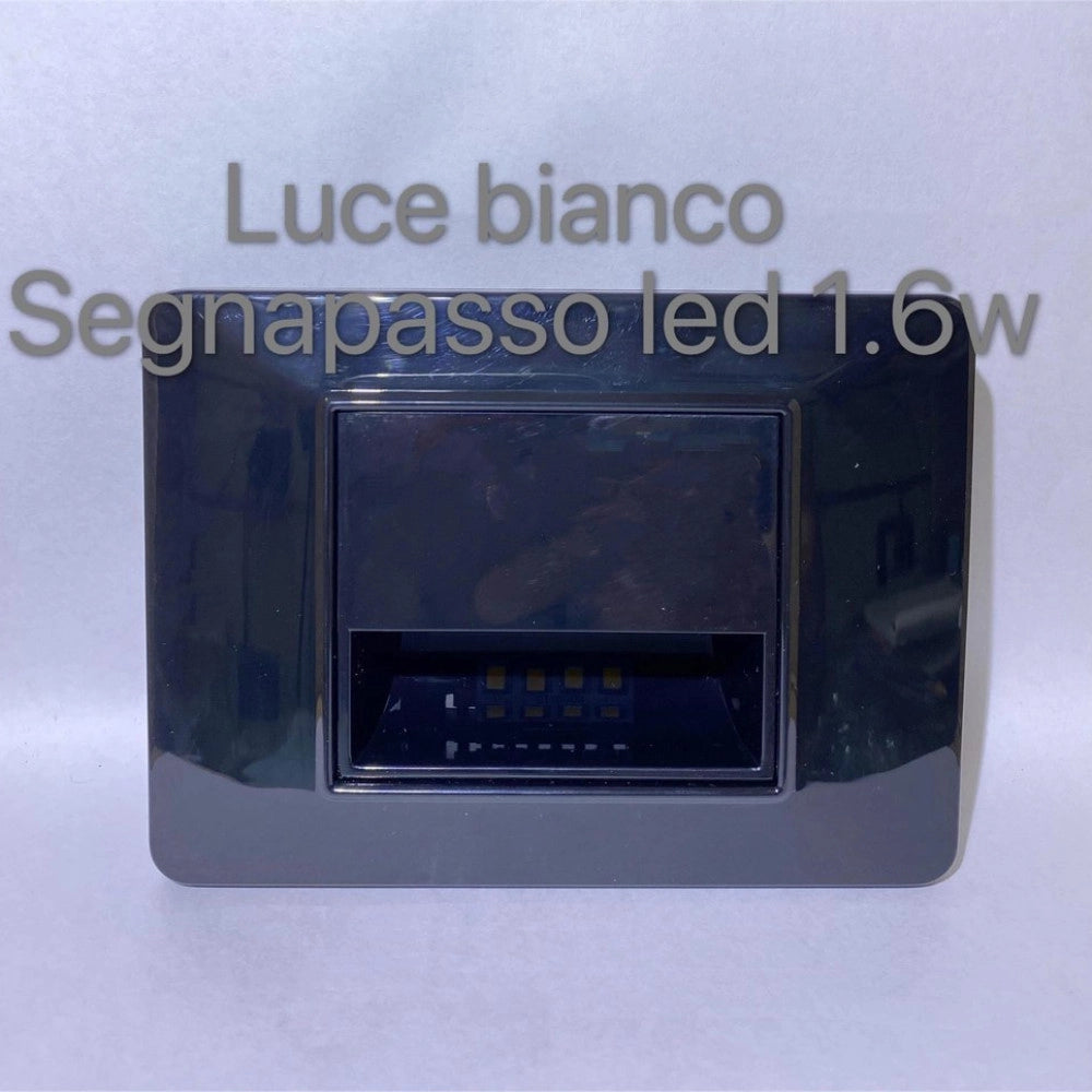 Trade Shop - Segnapasso Led Da Incasso Vetro Fumé 1.6w Luce Bianca Design Moderno -