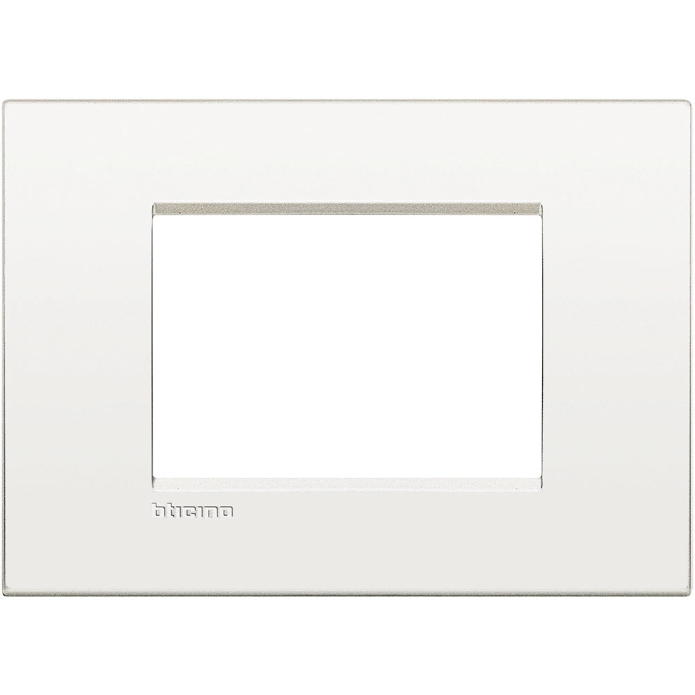 BTICINO Living Light AIR placca 503 3P bianco puro LNC4803BN