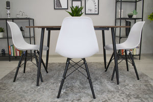 Sedia Valora OSAKA bianca gambe nere ergonomica per soggiorno