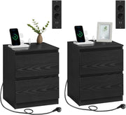 VASAGLE KAILYN Collezione - Comodini con Ciabatta Elettrica, Set di 2 Tavolini, 2 Cassetti, 2 Prese AC, 2 Porte USB-A, Soggiorno Camera da Letto, Moderno, Nero Ebano LET821B02