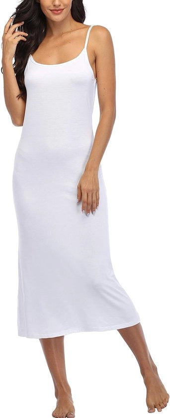 Camisola da Notte Completa di Copertura - Cinture Regolabili - Tessuto Comodo - Soffice e Respirante - Ideale come Camisola da Notte 

(Nota: non sono stato in grado di trovare informazioni sul modello o codice prodotto, se disponibile)