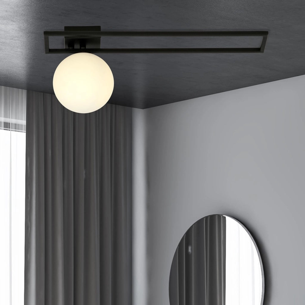 Lampada da soffitto Imago in metallo nero e vetro opale