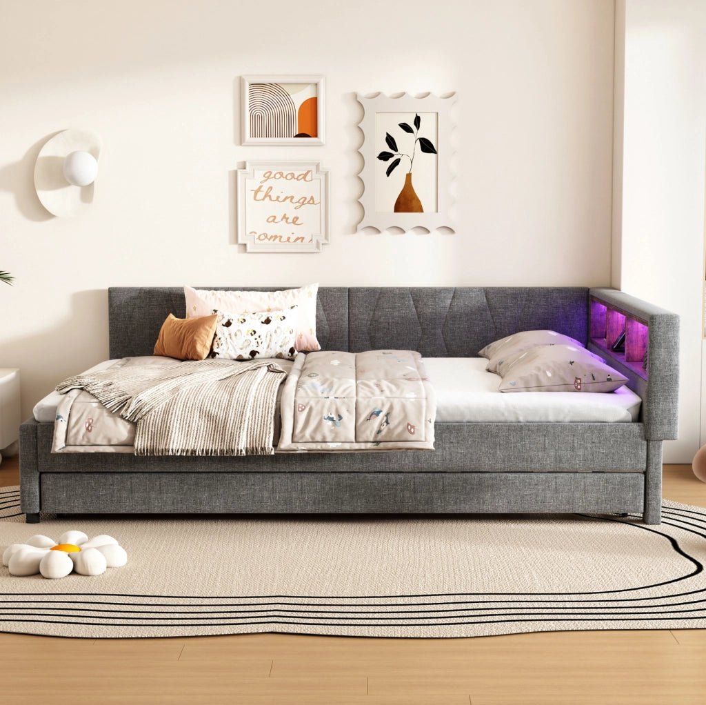 Letto 140x200 cm estraibile con LED; vano portaoggetti e USB in lino grigio