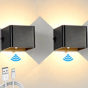 Lampada da Parete Ricaricabile Nero Set a 2 pezzi 5W - Con Sensore di Movimento - Luce Bianco Caldo - Connesione USB-C - Montaggio Facile