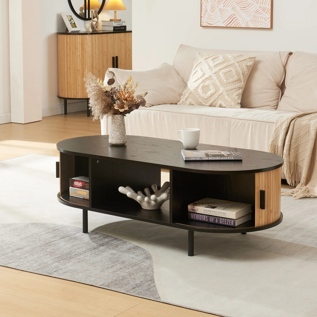 Tavolino Tvedestrand da Salotto con 2 Ante Scorrevoli in Bambù 120 x 55 x 40 cm - Nero / Naturale [en.casa]
