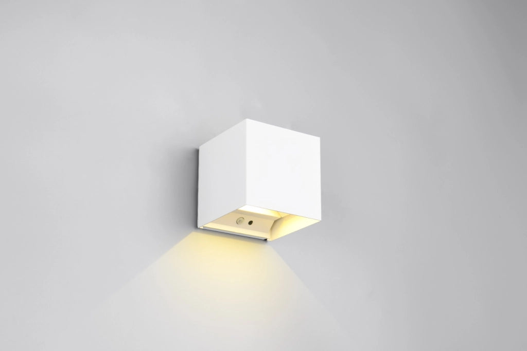 Applique LED 1W bianca sensore movimento, batteria IP44