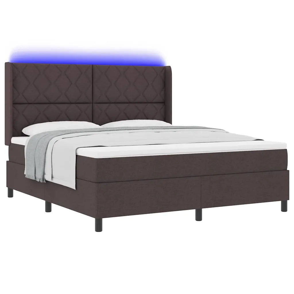 Letto a Sorgente LED Marrone Scuro 180 x 200 cm Tessuto 3343584