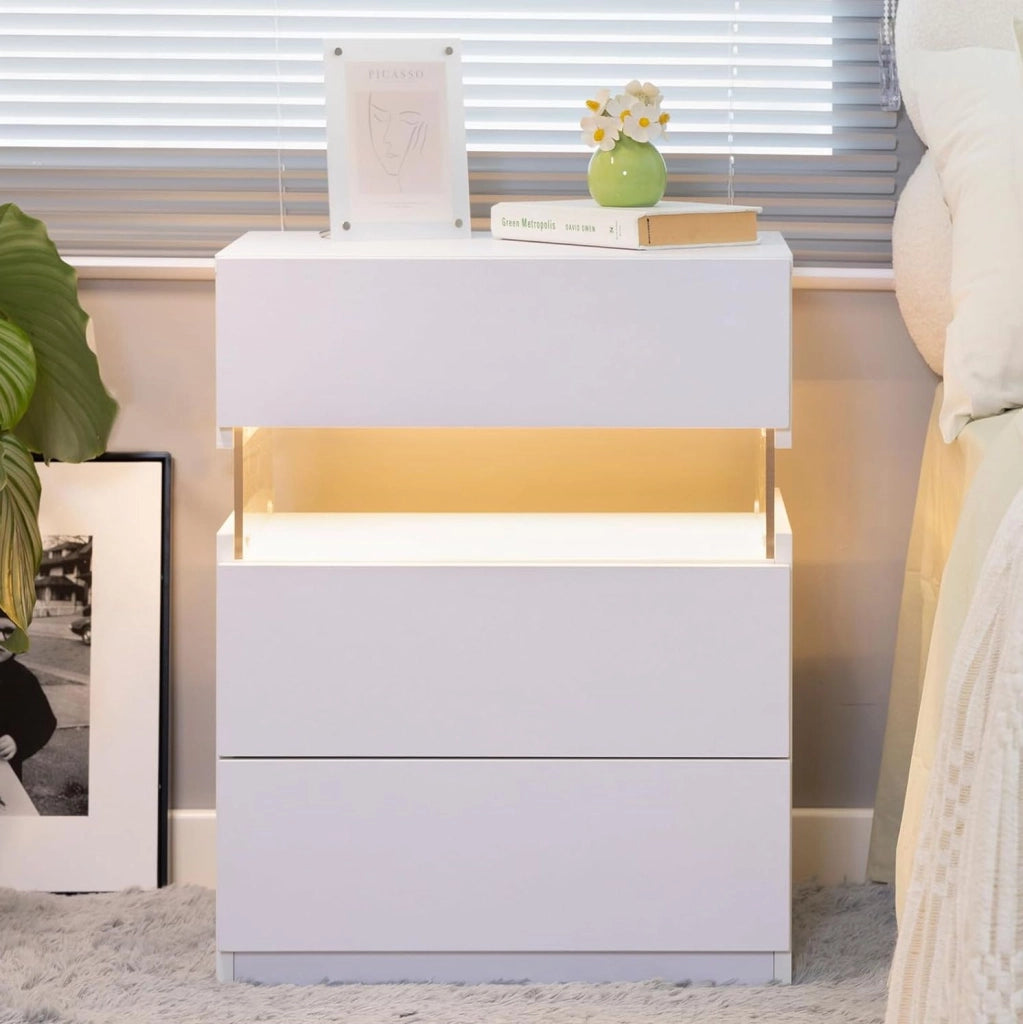 Comodino LED a 3 cassetti con pannello acrilico; legno ingegnerizzato bianco