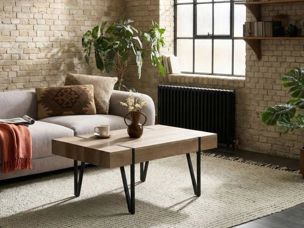 Tavolino da caffè Piano Marrone Gambe a Forcella in Metallo Nero 110 x 60 cm Stile Industriale Rettangolare