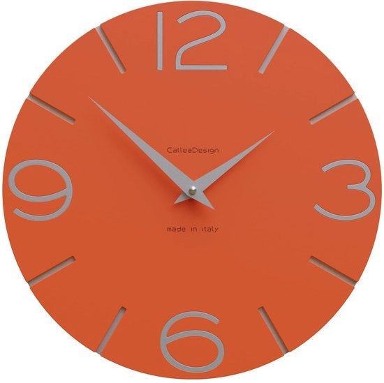 Orologio da Parete Smile in Alluminio e Arancione, 30 cm, Design Moderno e Simplice, Meccanismo Stil, Fatto in Italia, Ideale per la Cucina, 30 Colori Disponibili, in Legno