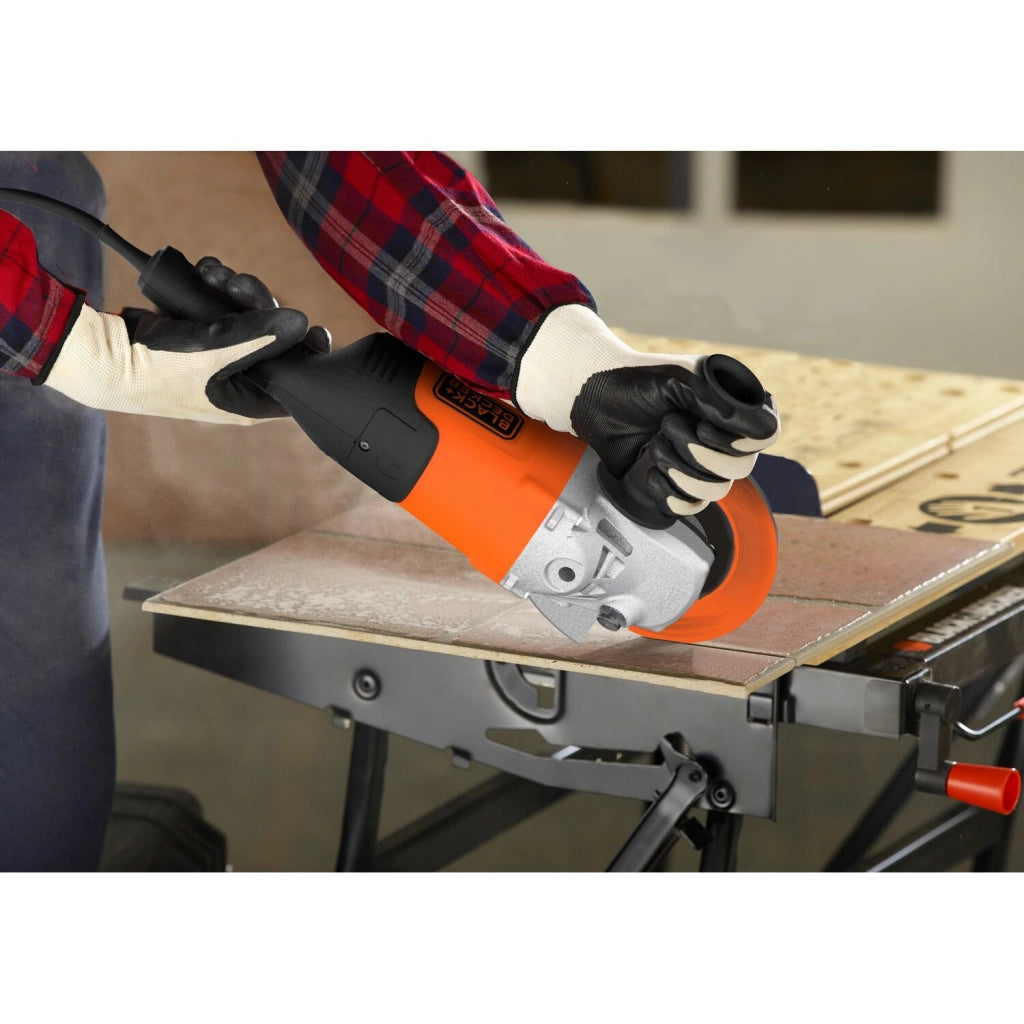 Black+Decker BDGL2223 – Smerigliatrice angolare 2200W con disco 230 mm