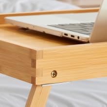 OWIJI Vassoio Letto Pieghevole Bamboo Multifunzionale Colazione Dimensioni 50 x 30 x 22 cm Relax Design Naturale