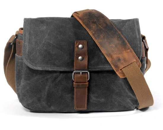 Borsa a tracolla compatta per fotocamera DSLR/SLR/sistema di fotocamera - Dimensioni: 11,8x3,9x20,1 cm - Realizzata in canvas impermeabile - Progettata per essere duratura