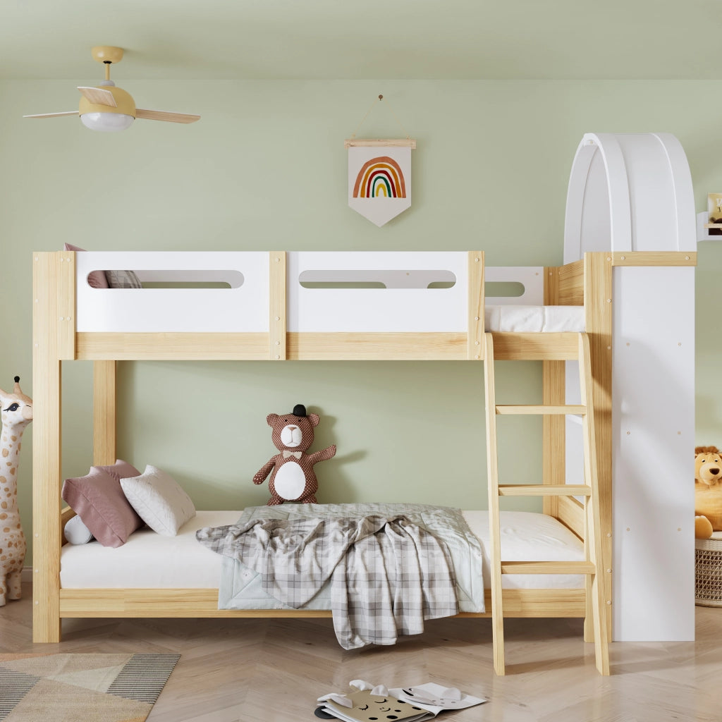 Letto a castello con scaffale a tre ripiani in legno massello e mdf bianco naturale 90x200 cm