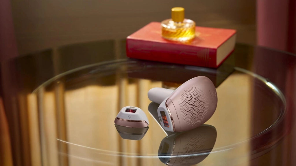 Philips Lumea Advanced BRI920 - Epilatore luce pulsata IPL, 5 livelli di intensita', testina corpo 4 cm² + testina sopracciglia, utilizzo su corpo e bikini, alimentazione da rete, sensore pelle, filtro UV, Colore Bianco-rosa