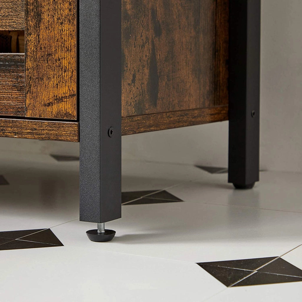 Mobiletto portaoggetti per il bagno 60 x 30 x 60 cm con struttura in acciaio ante a persiana ripiano regolabile stile industriale marrone rustico e nero 12_0002742