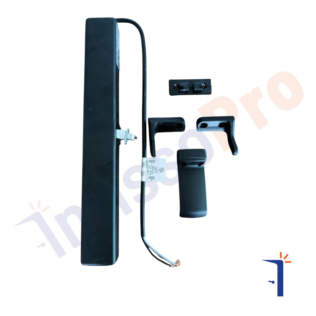 3A90010 ATTUATORE A CATENA C15 230V - 300 N PER FINESTRE VASISTAS E LUCERNARI COLORE NERO. TOPP