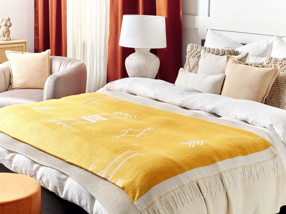 Coperta in acrilico e poliestere giallo 130 x 170 cm nappe boho soggiorno camera da letto