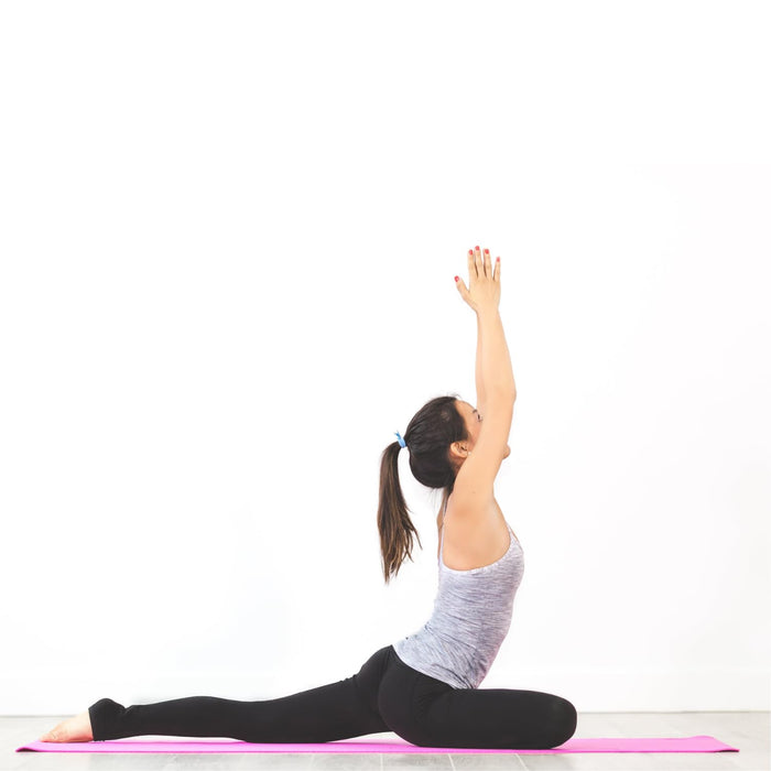 OWIJI Tappetino Yoga Pilates Aerobica Palestra Ginnastica Fucsia PVC Antiscivolo Dimensioni 61 x 173 Spessore 0,5 mm Pieghevole Confortevole Casa Palestra Ufficio