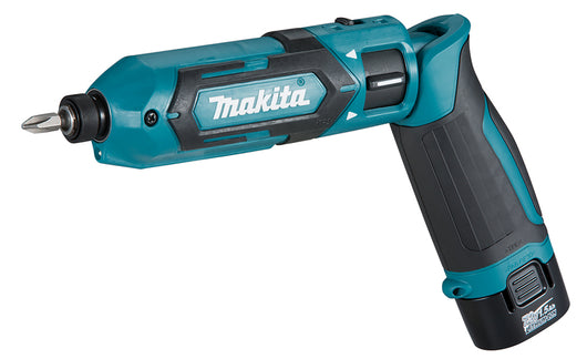 Makita TD022DSE – Avvitatore a Impulsi 7,2 V con 2 batterie 1,5 Ah + caricatore