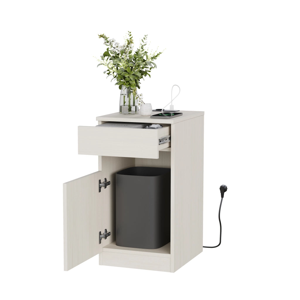 Comodino con stazione di ricarica USB-A, USB-C e presa AC, 33 x 40 x 61,5 cm, finitura bianco legno chiaro, con cestino incluso