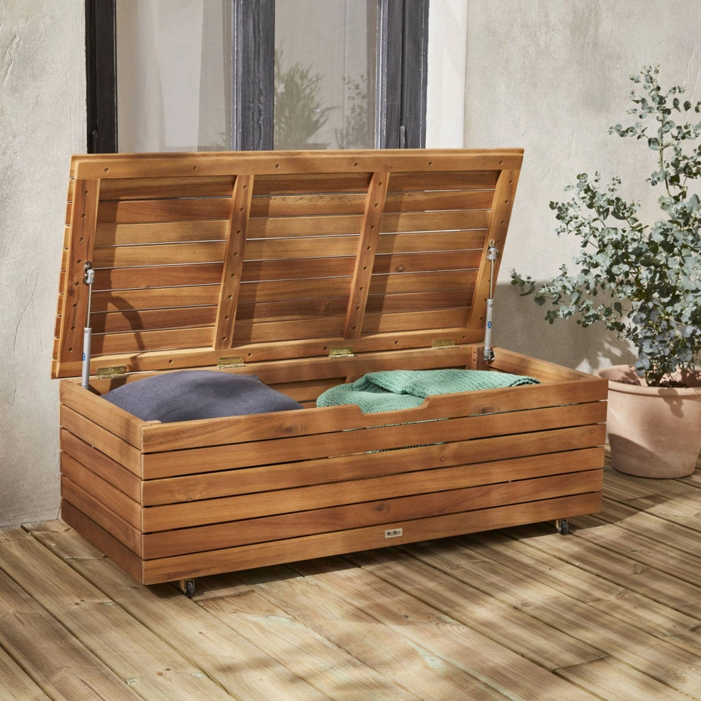 Baule da giardino in legno con rotelle, 110l, marrone naturale