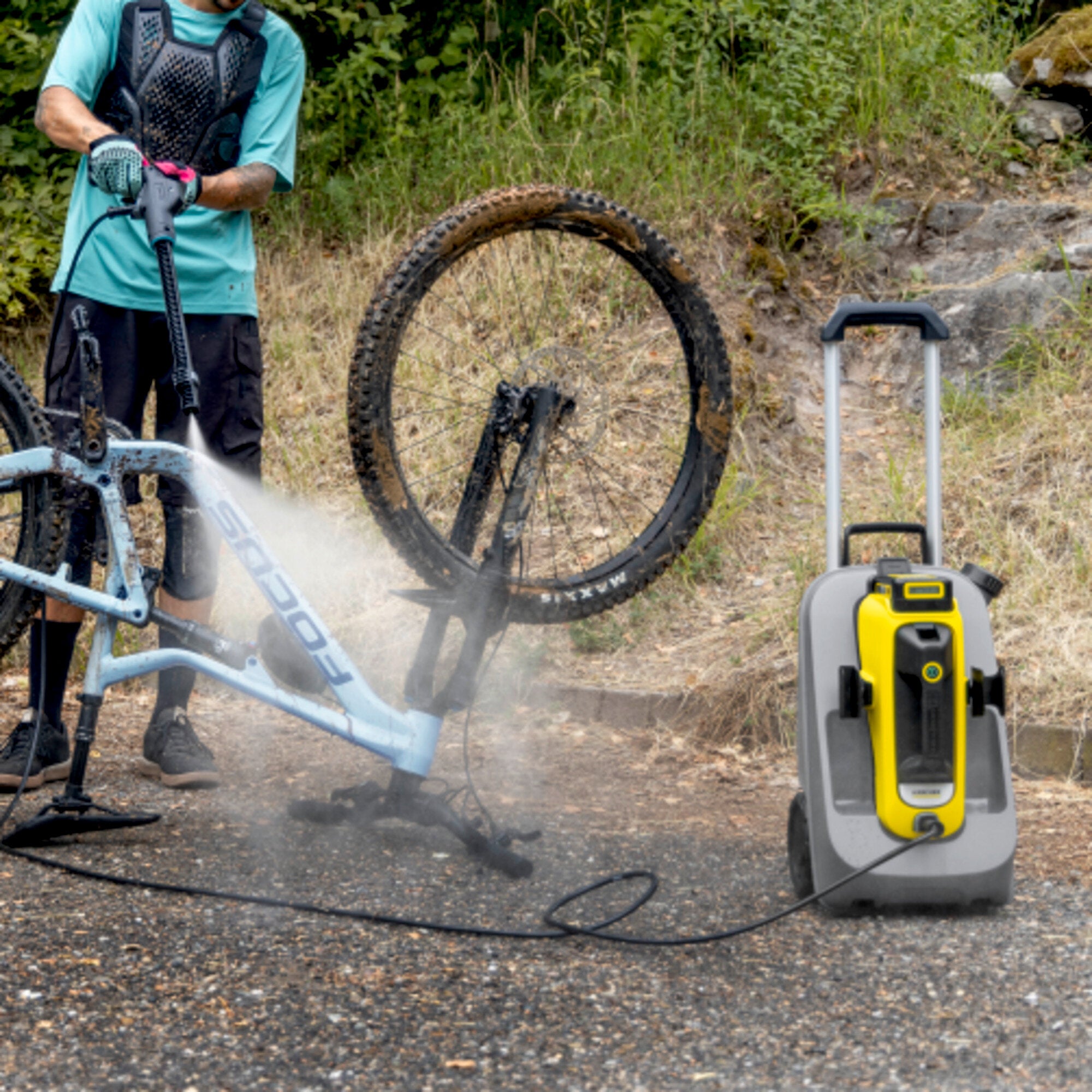 KARCHER Idropulitrici portatili OC 6-18 Premium - Dispositivo alimentato a batteria: 1  - Piattaforma batteria: Piattaforma Battery Power+ 18 V  - Pressione: max. 24 bar