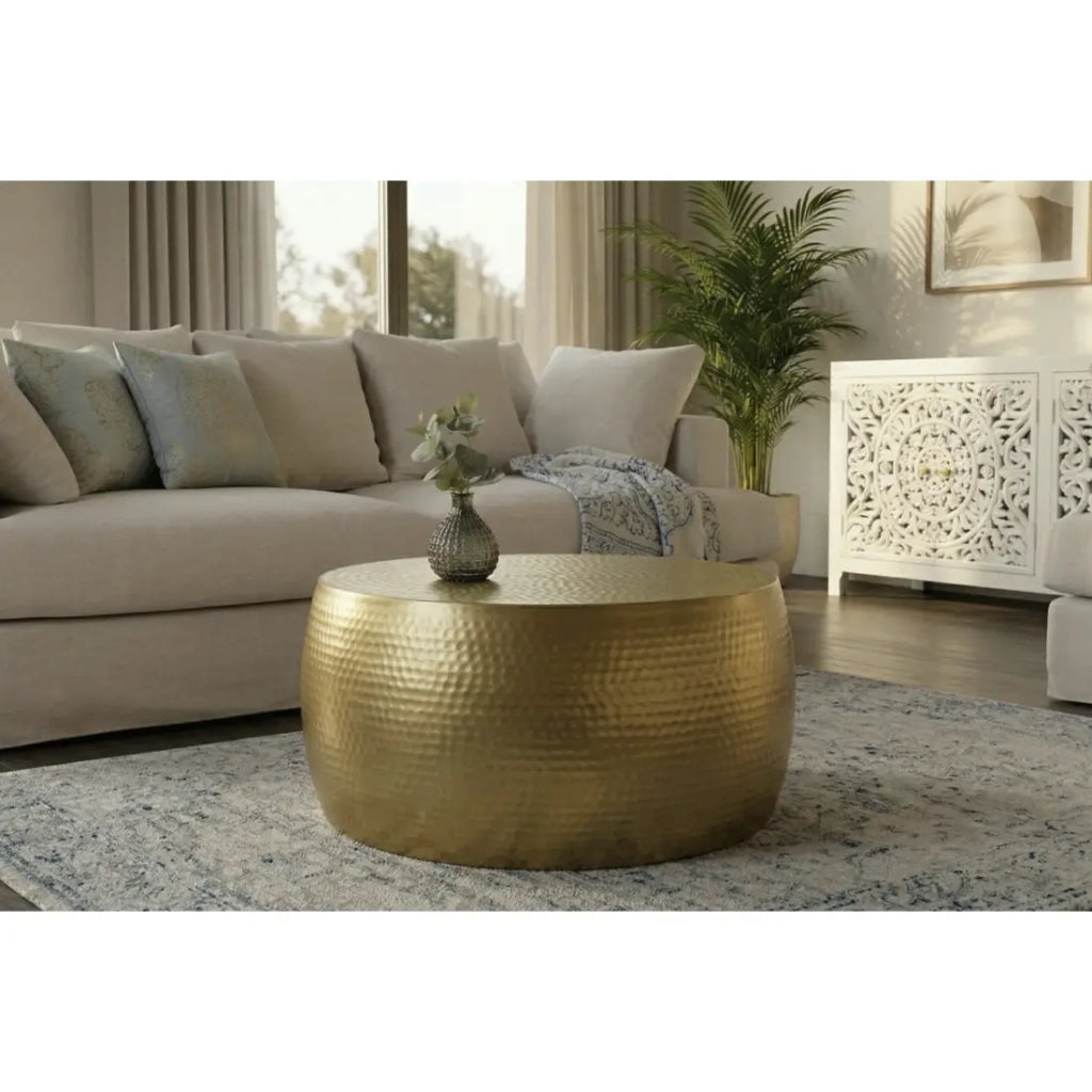Tavolino TRIANE 60 cm in alluminio dorato – Tavolino rotondo design effetto martellato