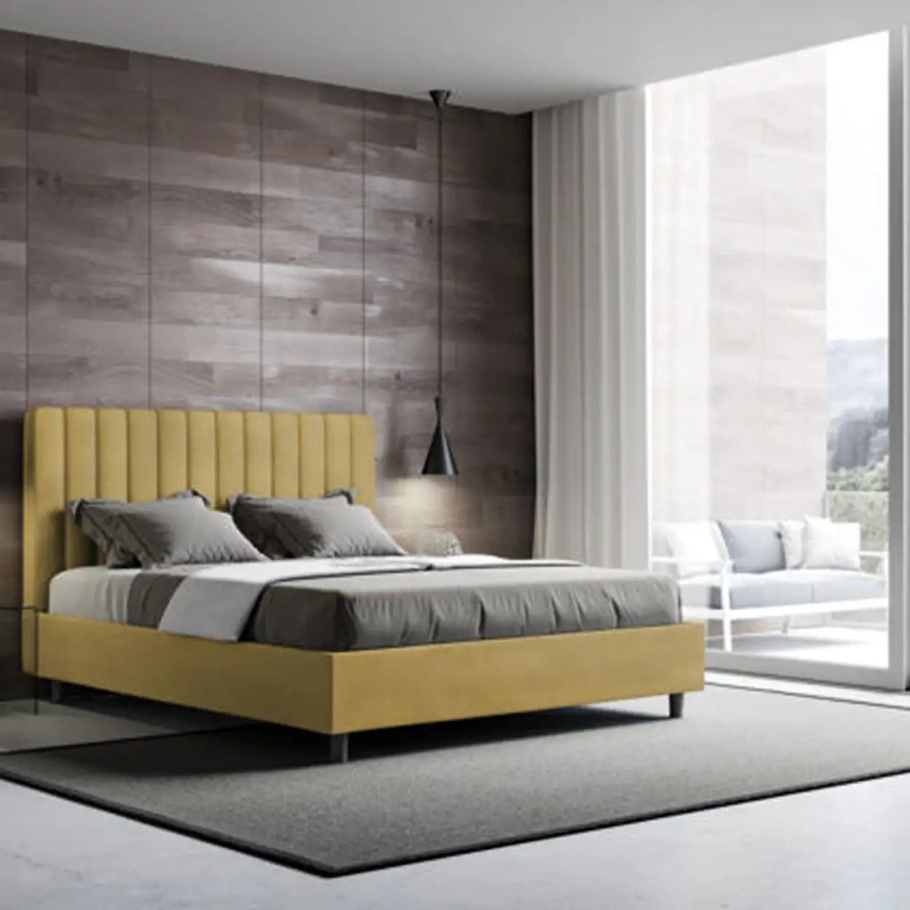 Letto matrimoniale francese senza rete imbottito 140x200 microfibra ocra Agueda