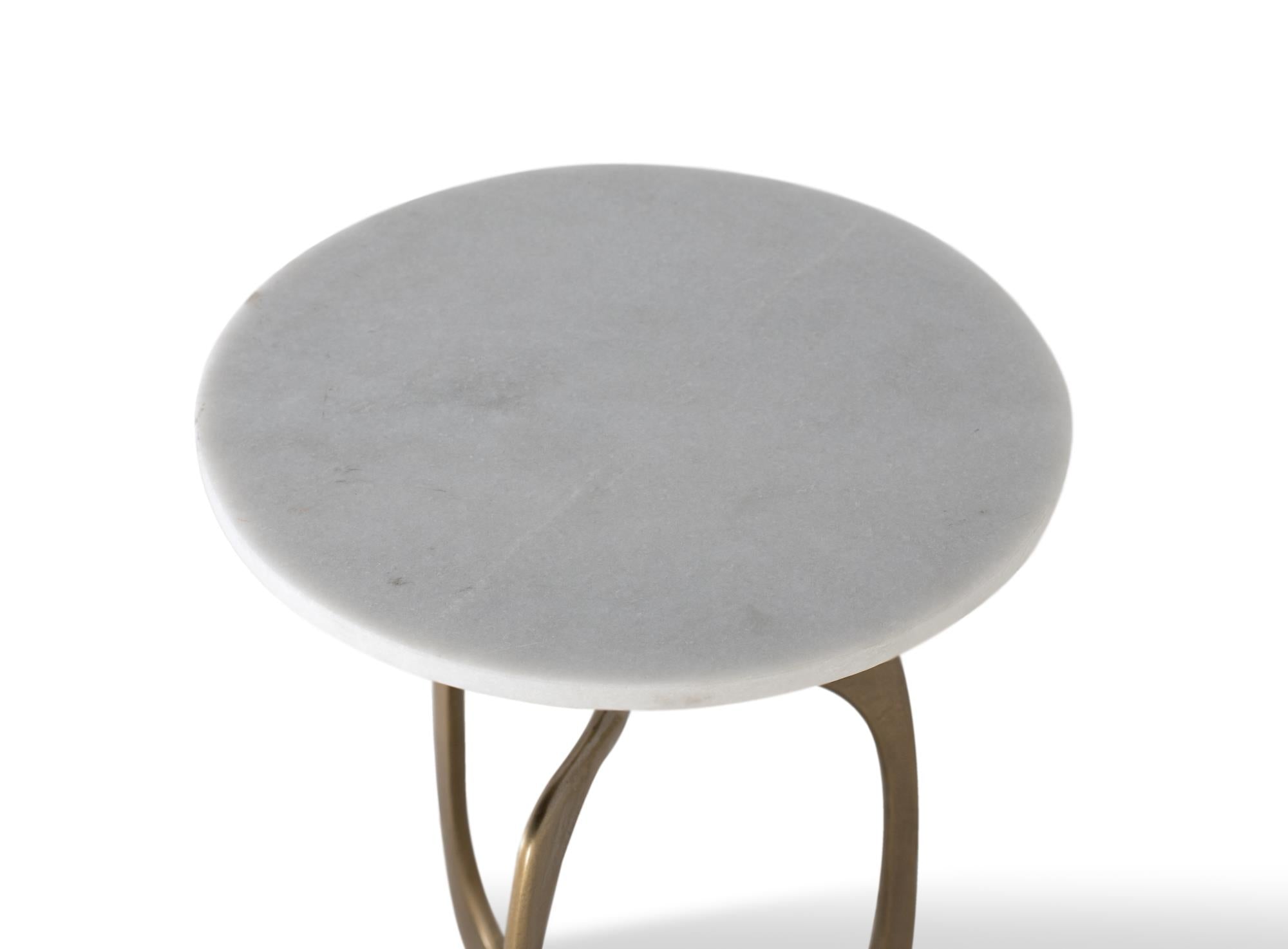 Tavolino in alluminio e marmo