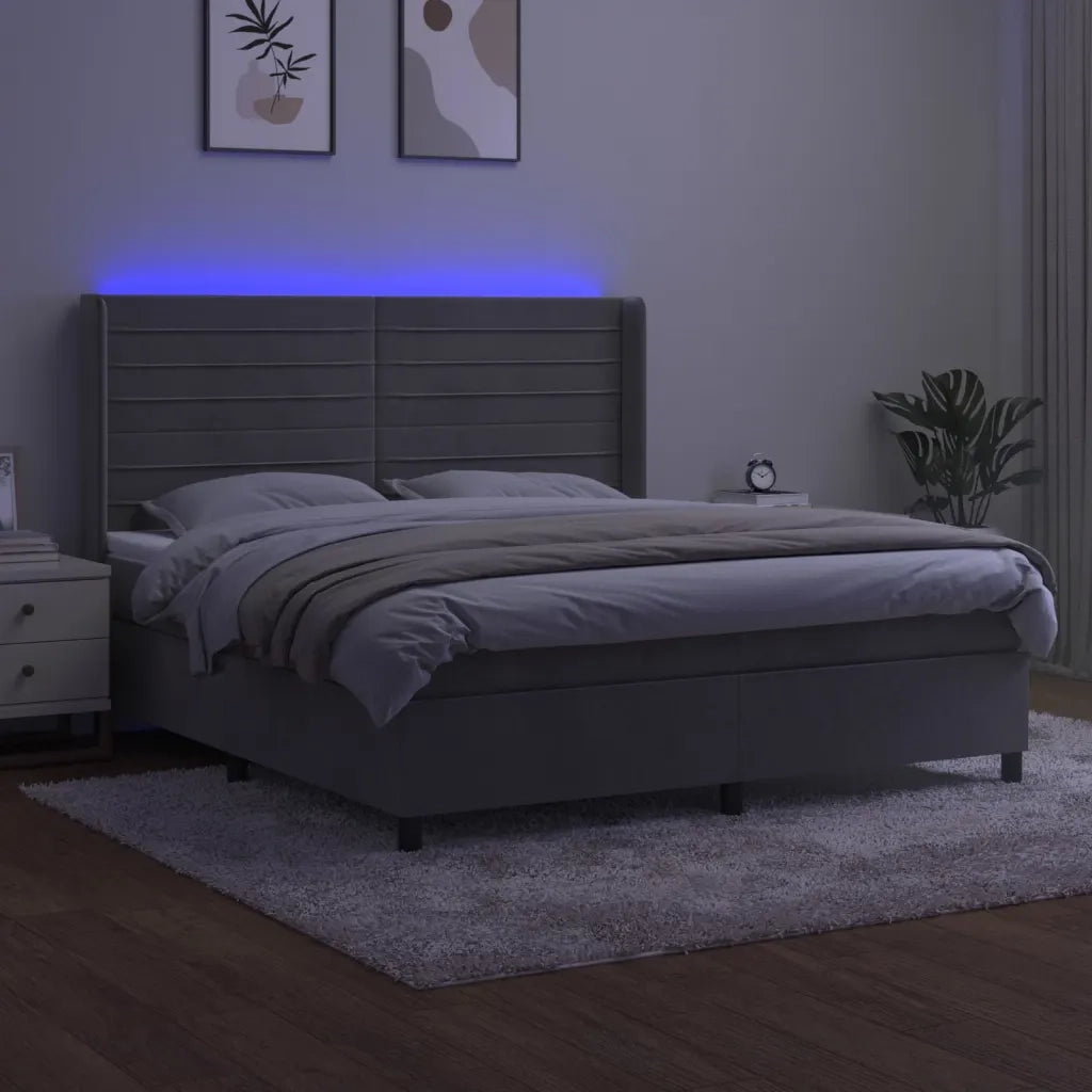 Letto a Molle Materasso e LED Grigio Chiaro 180x200 cm Velluto 3139637