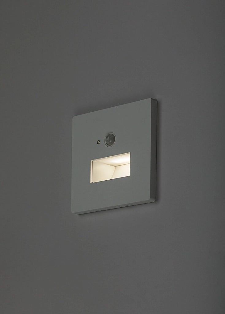 Segnapasso LED incasso Lunca bianco quadrato PIR Rabalux