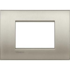 Living Light - Placca 3P Titanio spazzolato - LNC4803TIS