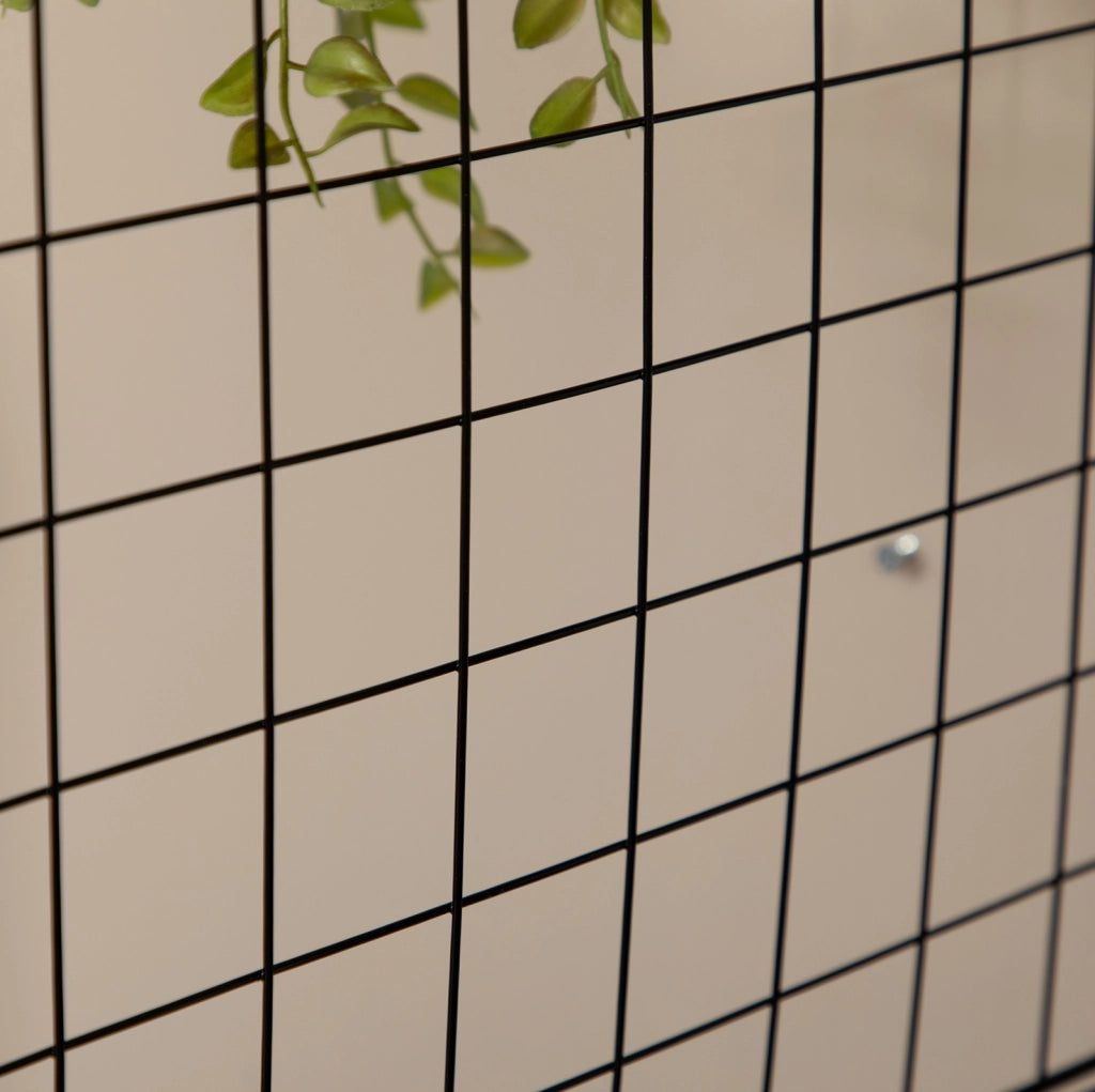 Scaffale modulare a cubi in metallo nero con 6 vani