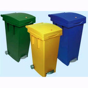 Bidone Pattumiera In Plastica Quadro Con Ruote E Pedale Colore Giallo 80 Lt.