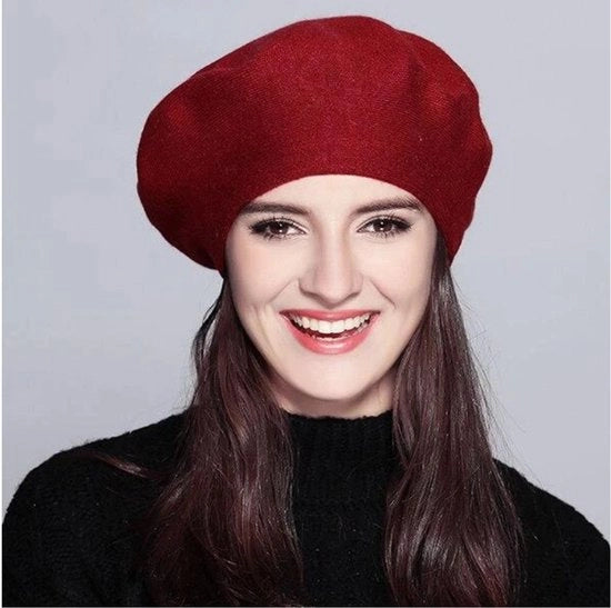 Cappello in lana di alta qualità, colore bordeaux, cappuccio caldo per inverno senza visiera.