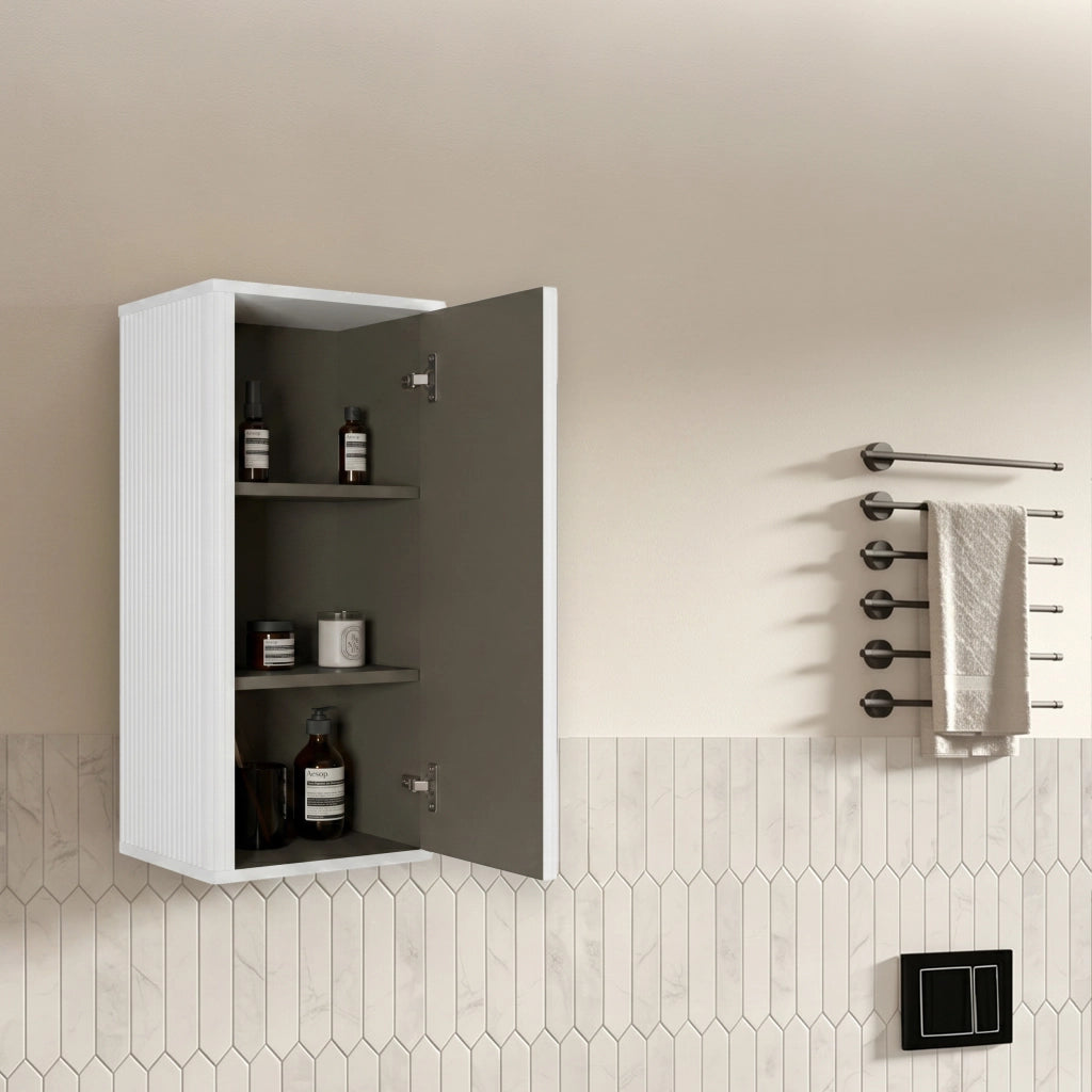 Armadietto da bagno pensile con design a scanalature e apertura a pressione per bagno e soggiorno bianco