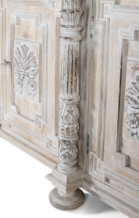 Credenza con 3 cassetti e 3 ante in legno di mango