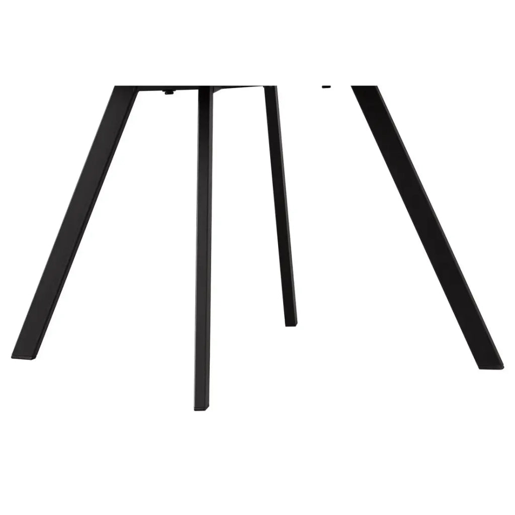 Sedia rivestita in Bouclé per sala da pranzo colore Sabbia. Collezione FILOU.