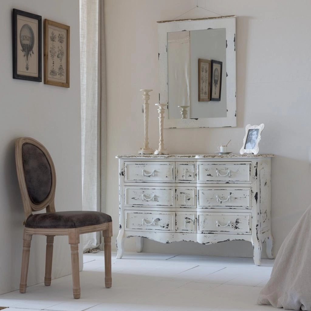 Cassettiera in legno laccato bianco 120x51x84h