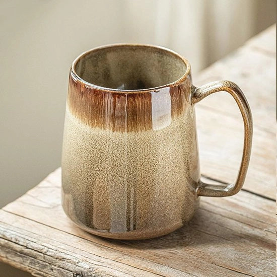 Caffettiera ceramica grande con manico grande e superficie unica per caffè e tè
