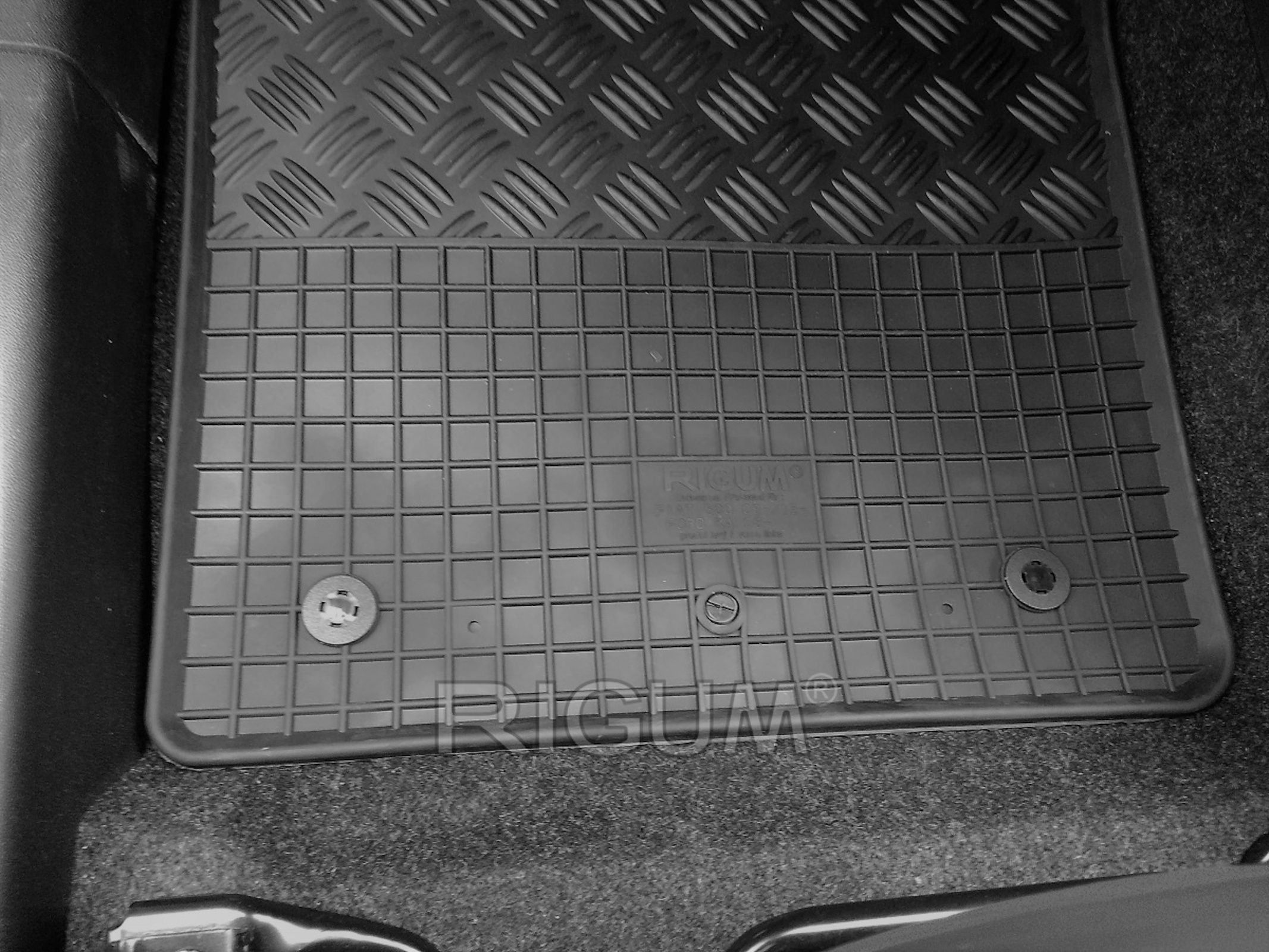 RIGUM900675 , Fiat 500 dal 2007-2013 , Fiat 500 Restyling dal 2013- , Fiat 500 C dal 2013- , Fiat 500 S dal 2013- , Ford