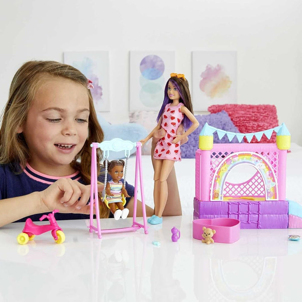 Barbie Skipper Babysitter Playset Casetta Gonfiabile con Bambola Idea Regalo