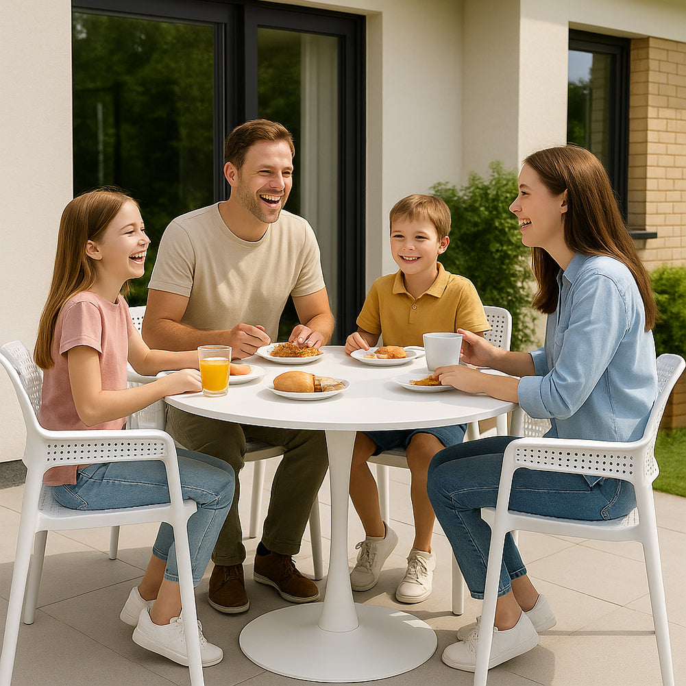 Set 4 Sedie Ergonomiche in Polipropilene Bianco con Schienale e Seduta Forati