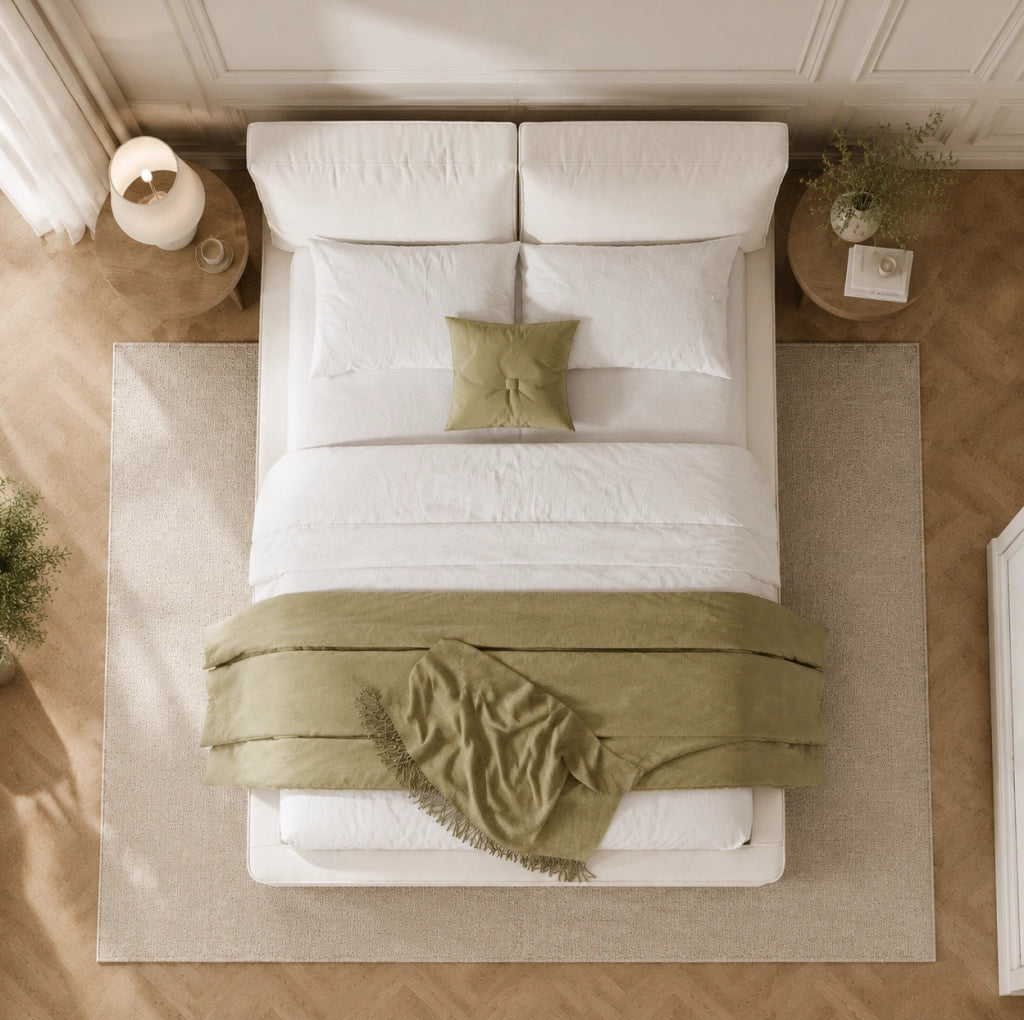 Letto matrimoniale imbottito 180x200 cm in chenille beige con rete a doghe
